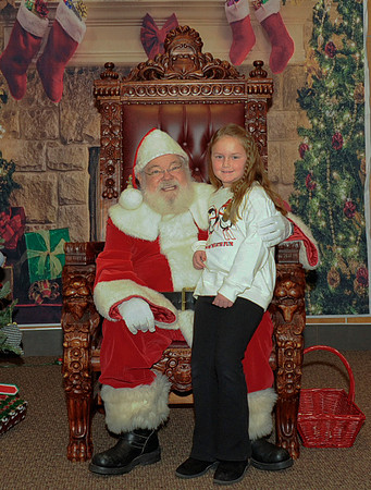 12-13-2025 Cupcakes with Santa17522