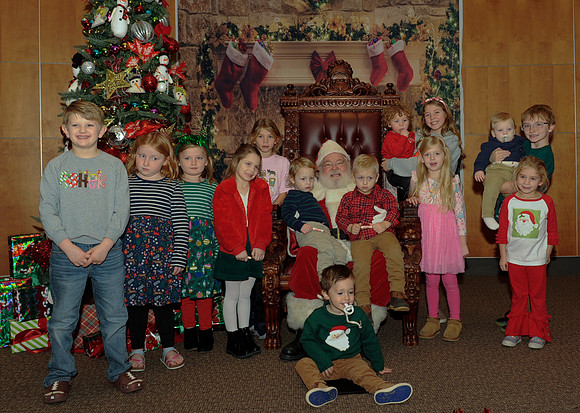 12-13-2025 Cupcakes with Santa17555