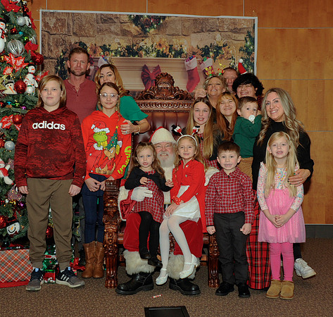 12-13-2025 Cupcakes with Santa17560
