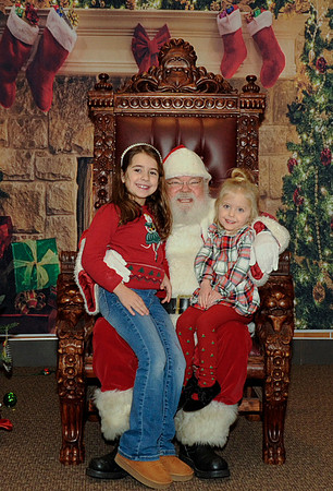 12-13-2025 Cupcakes with Santa17573