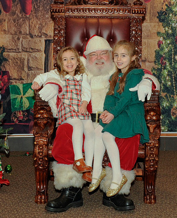 12-13-2025 Cupcakes with Santa17576