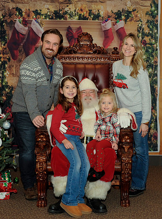 12-13-2025 Cupcakes with Santa17574