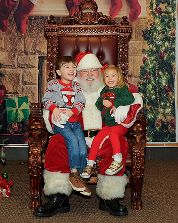 12-13-2025 Cupcakes with Santa17591