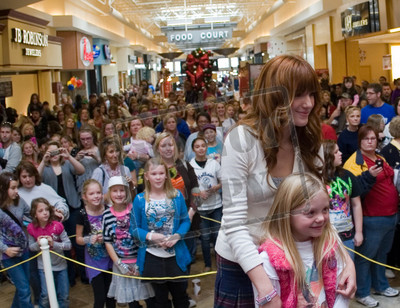11-19-2011 Kentucky Oaks Mall _21