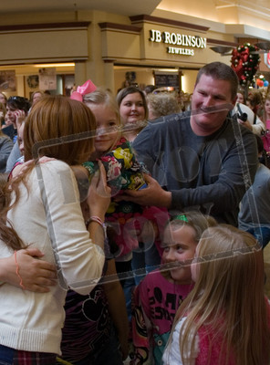 11-19-2011 Kentucky Oaks Mall _16